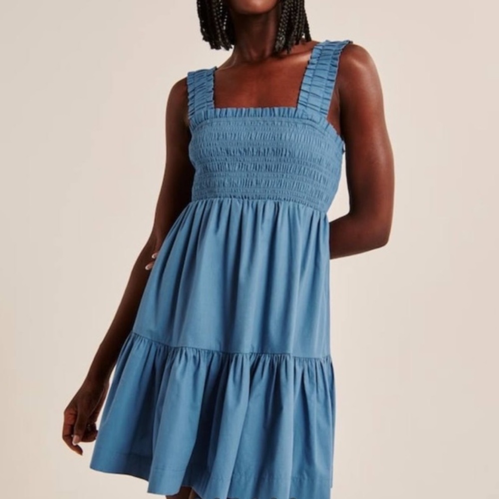 ABERCROMBIE SMOCKED MINI DRESS